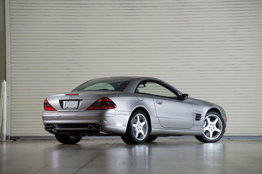  Mercedes-Benz SL55 AMG 2004 года  (фото 6 из 7)